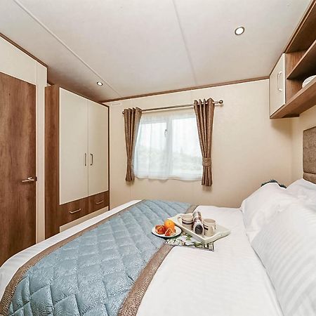Praa Sands Holiday Park Saint Hilary  Buitenkant foto