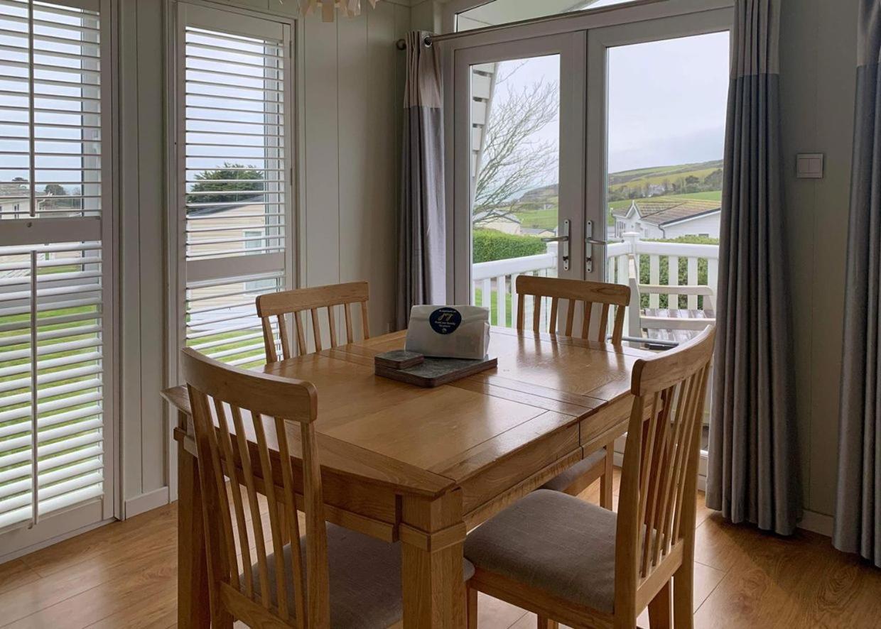 Praa Sands Holiday Park Saint Hilary  Buitenkant foto